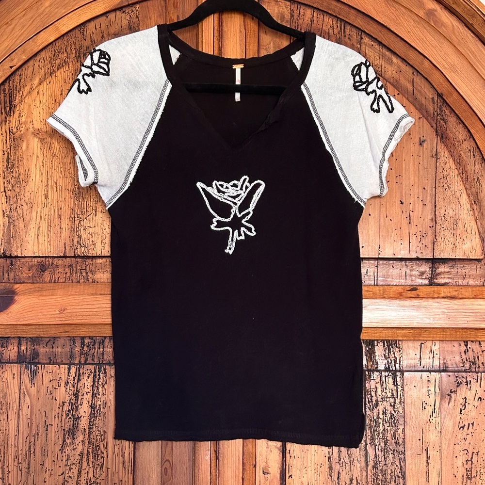 Free People Pep Rally Embroidered Rose Black White Baseball Tee Shirt - Picture 7 of 12